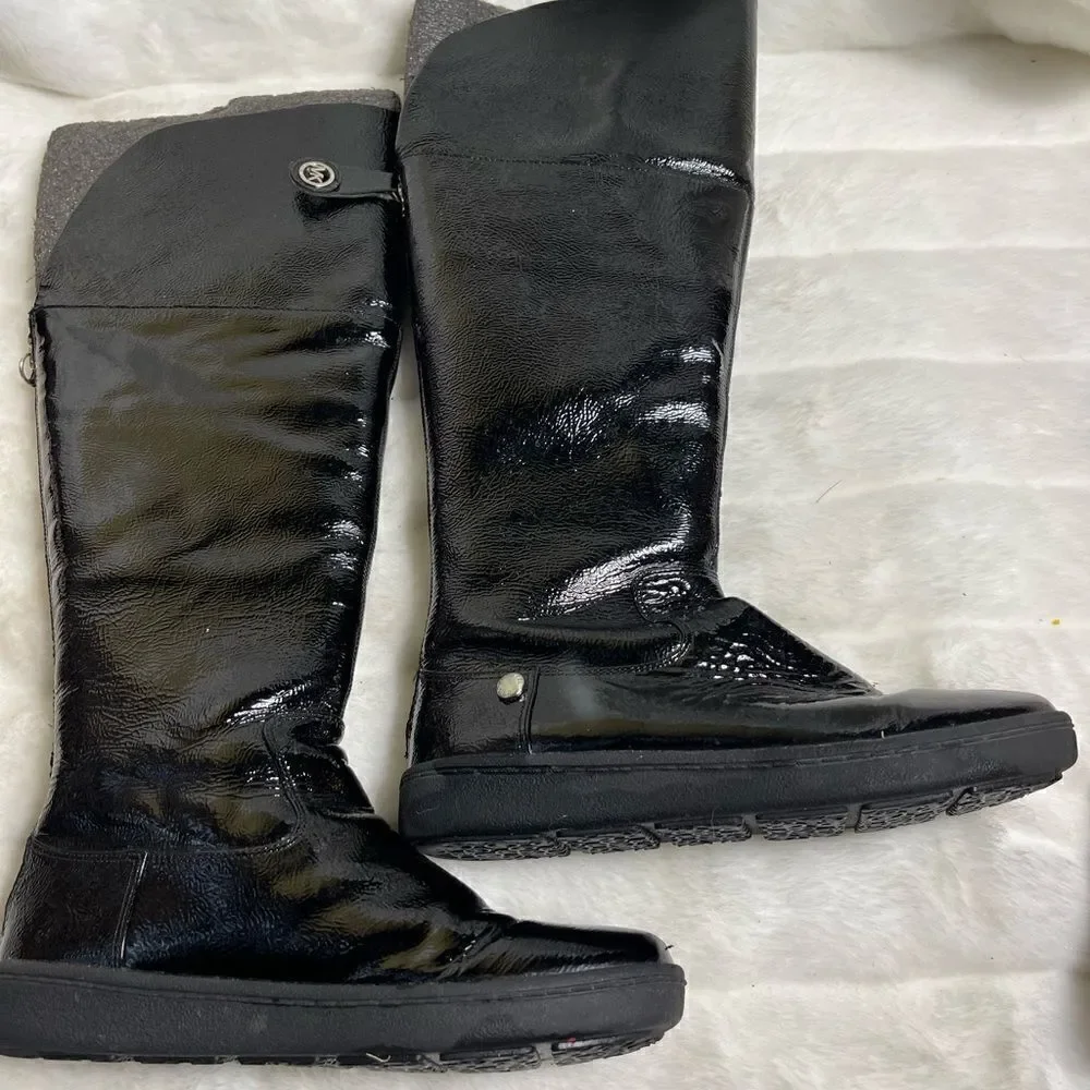 Michael Kors patent leather black knee high boots back zipper logo accent SZ7.5